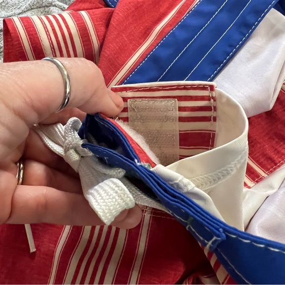 Sperry Sail Away Red and Blue Striped Board Shorts Swim Shorts size 36 - Picture 4 of 11